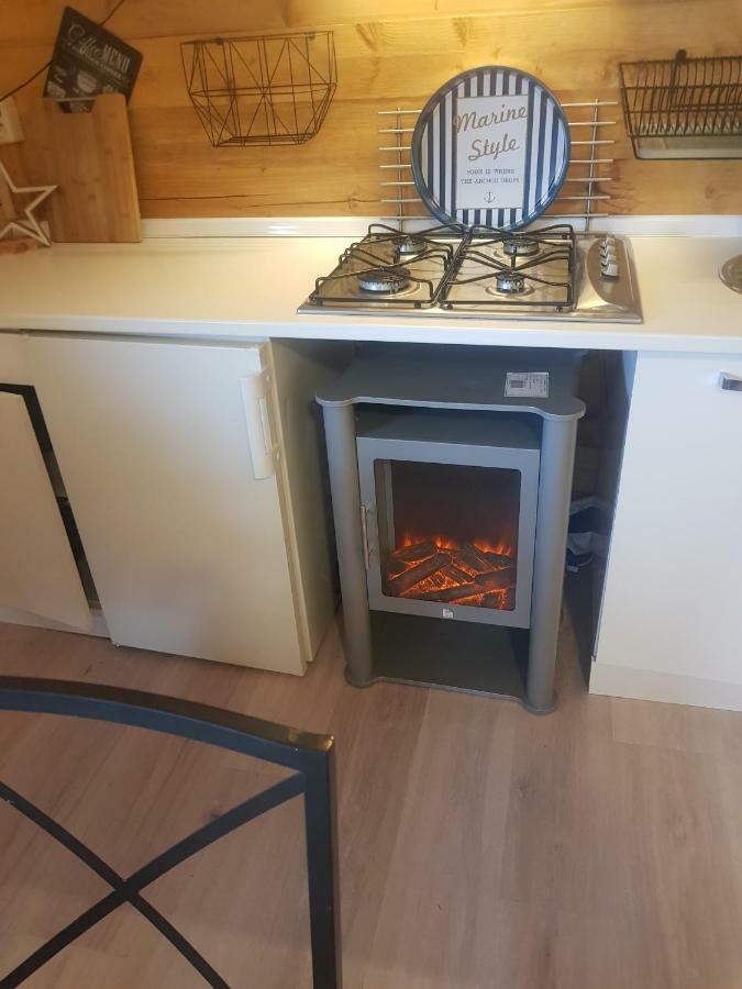 Sjesta -Domki Letniskowe Dziwnówek Exteriör bild